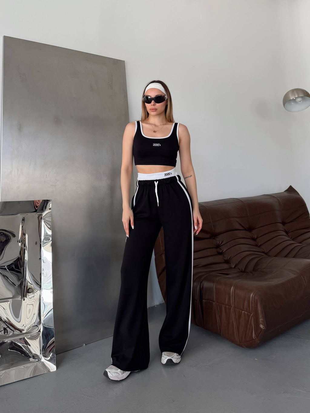 Touch Track Set in Black